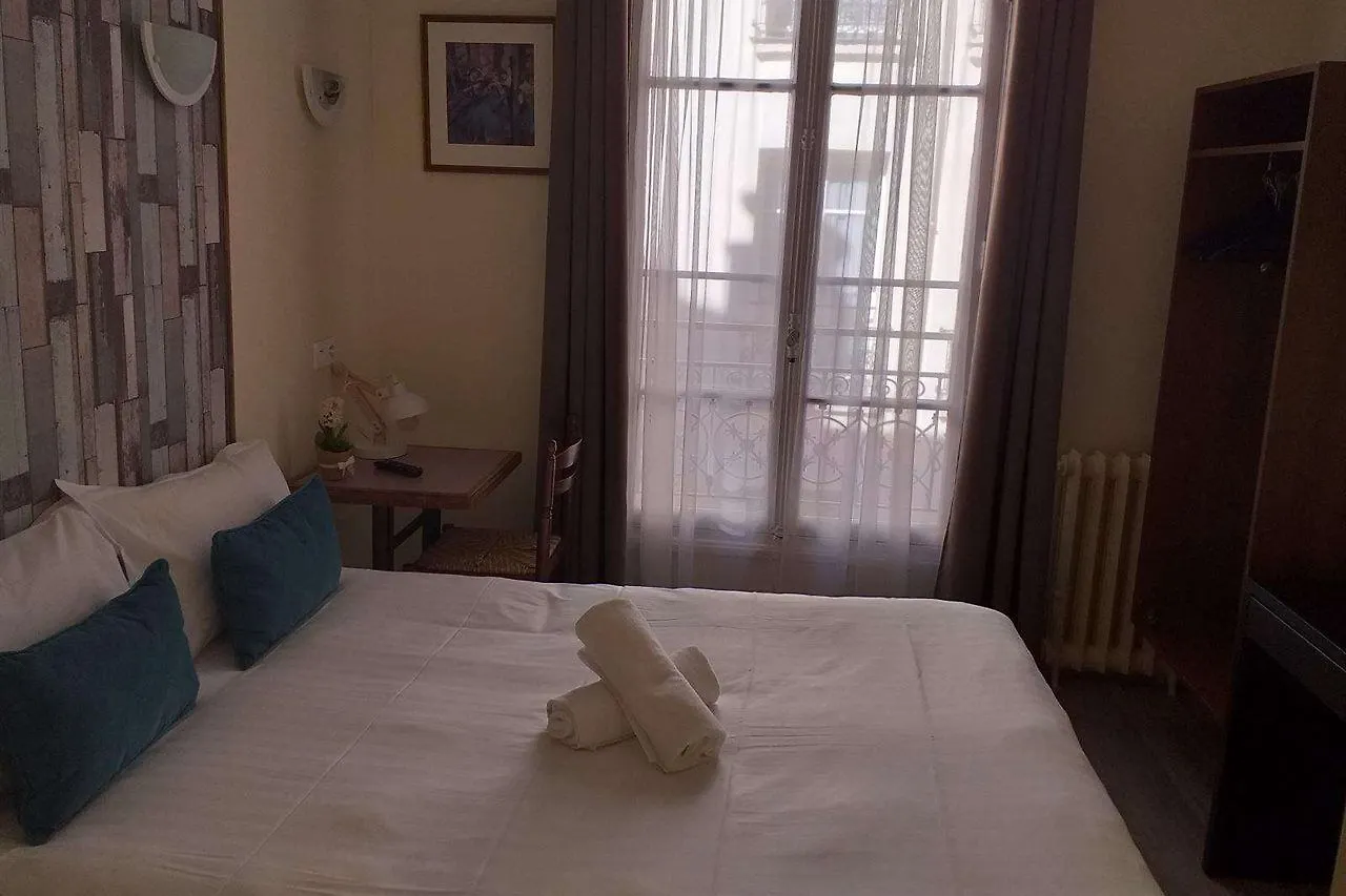 Hotel Roi René 2*